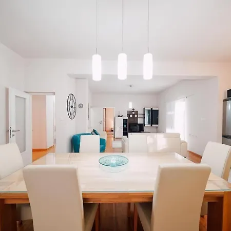 Mit Whirlpool Appartement *