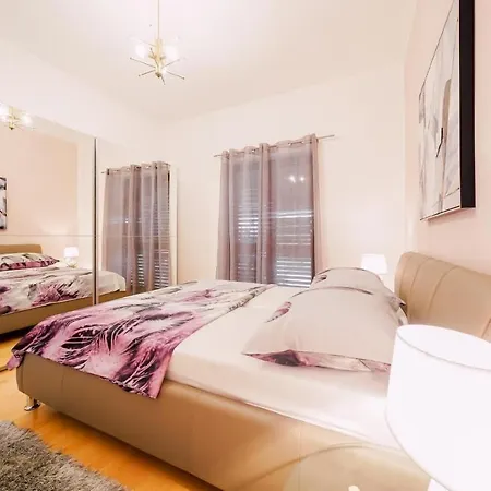 Appartement Mit Whirlpool *